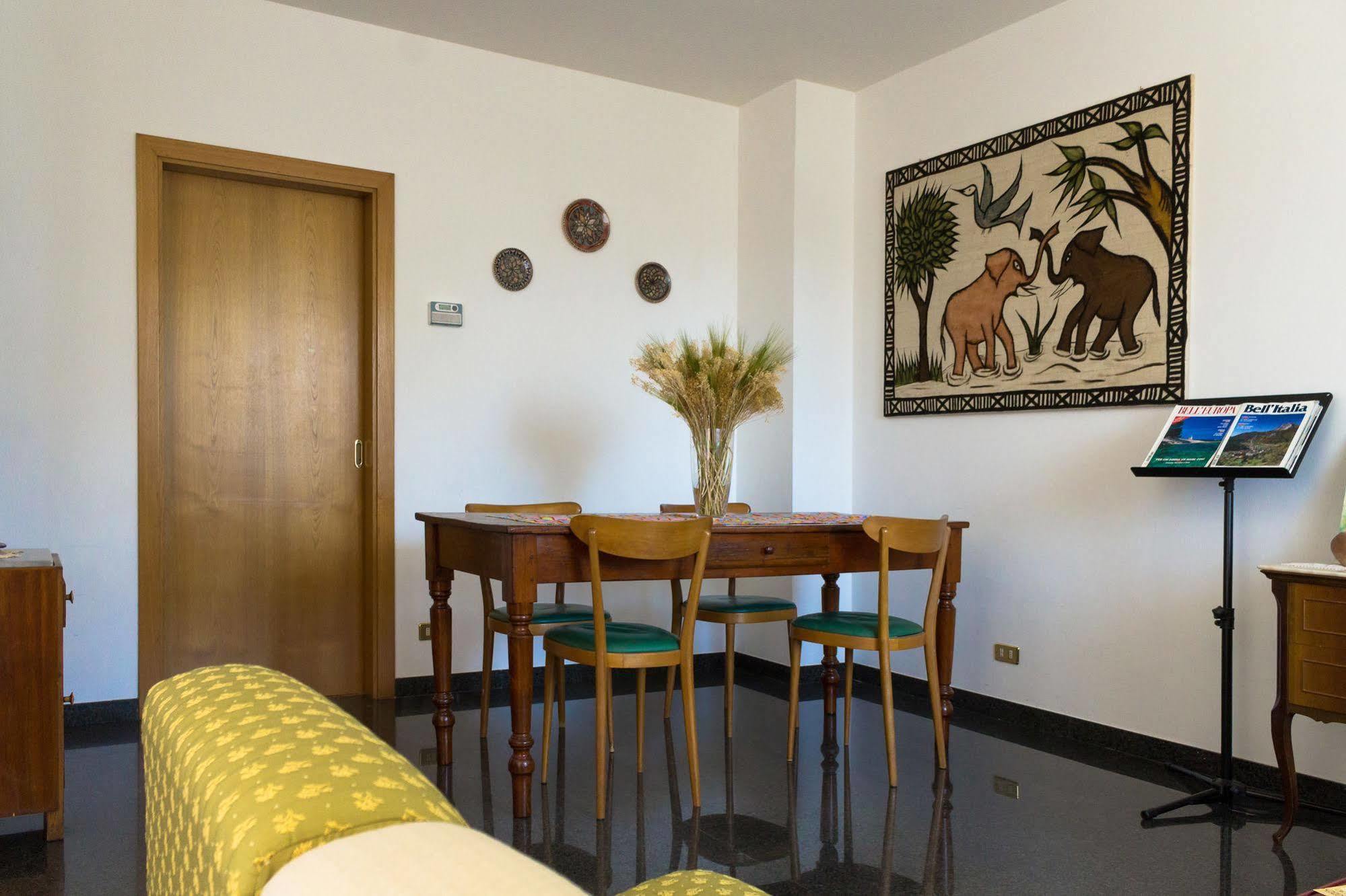 Le Monachette Bed & Breakfast อัสโกลีปิเชโน ภายนอก รูปภาพ
